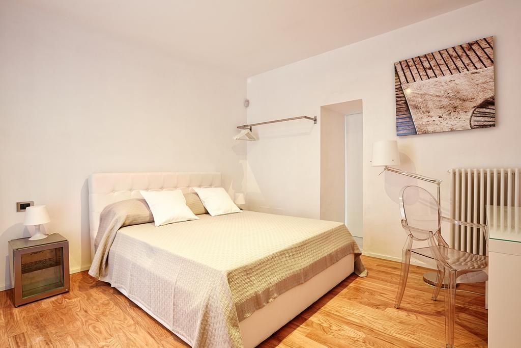 Suite Home Moncada ปาแลร์โม ห้อง รูปภาพ
