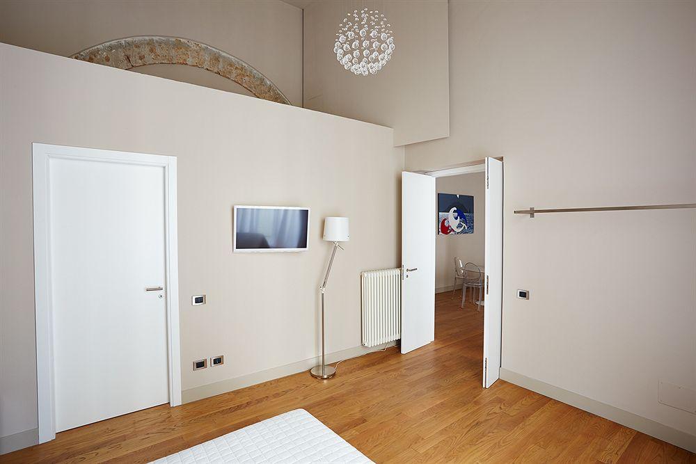 Suite Home Moncada ปาแลร์โม ภายนอก รูปภาพ