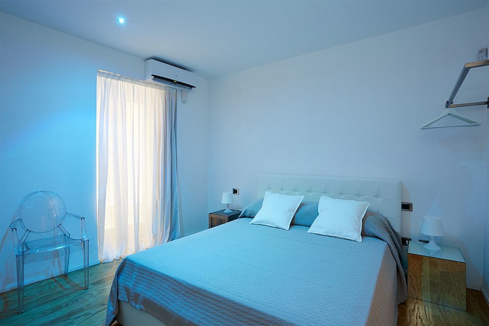 Suite Home Moncada ปาแลร์โม ภายนอก รูปภาพ