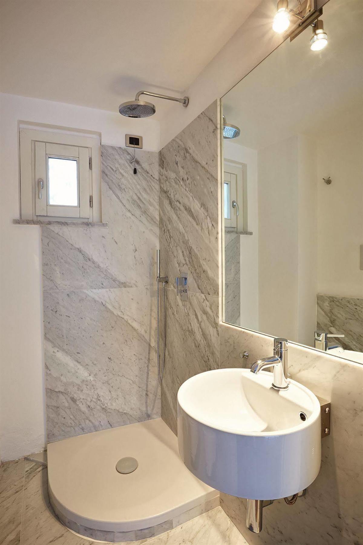 Suite Home Moncada ปาแลร์โม ภายนอก รูปภาพ